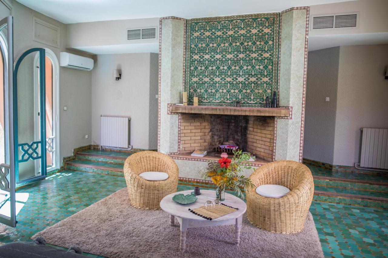 Bed and Breakfast La Vie En Rose - Horses & Dogs House Aït Hamid Zewnętrze zdjęcie